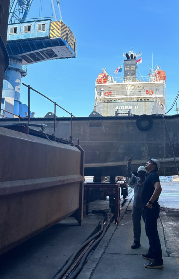 Vanguard Oceanic project supervision during a shipyard lift